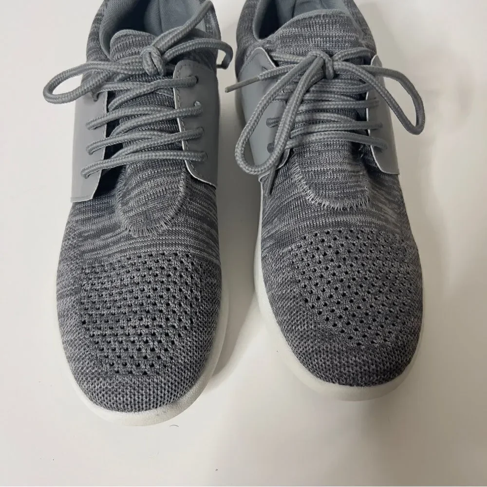 Mia Women‎ Christian Low Top Gray Lace-Up Sneakers Size 8